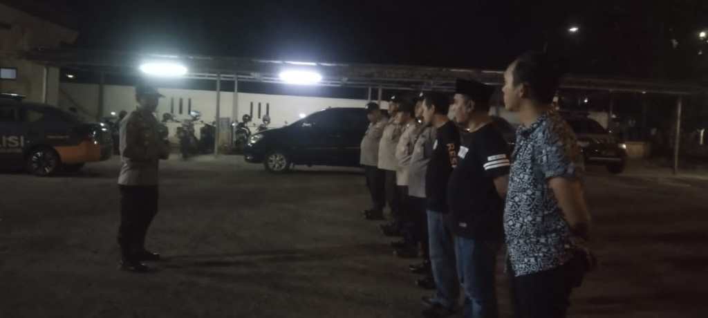Kapolsek Rangkasbitung Polres Lebak Pimpin Apel Pengamanan Malam Takbir Idul Adha 1445 H