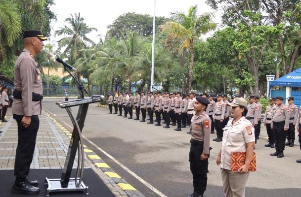 Upacara Hari Kebangkitan Nasional Polres Kepulauan Seribu Berlangsung Khidmat dan&nbsp;Lancar