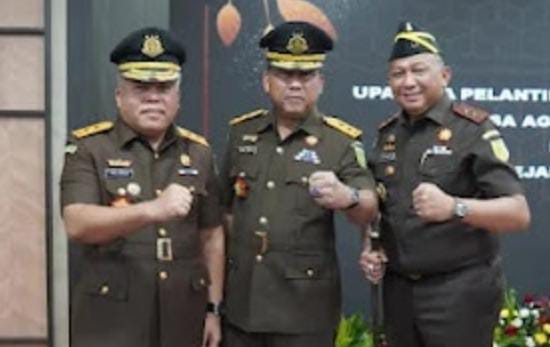 Kejaksaan Agung Melantik 35 Pejabat&nbsp;Baru