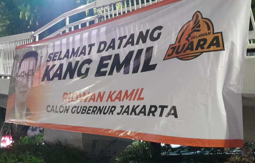 Spanduk Selamat Datang Kang Emil Cagub Jakarta&nbsp;Bertebaran